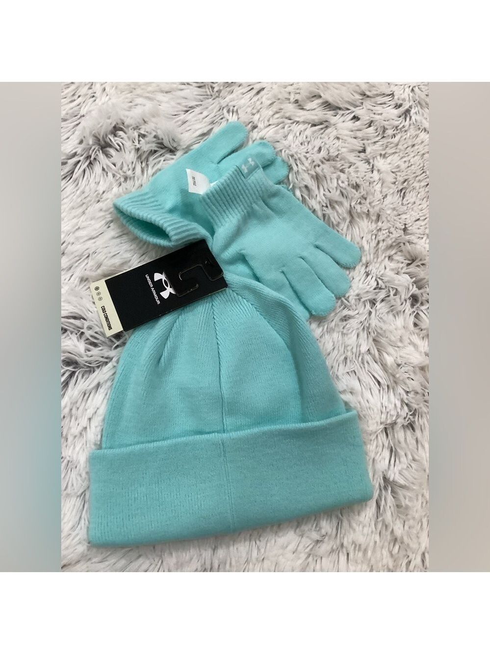 Under Armour beanie hat and glove set youth girls OSFM aquamarine